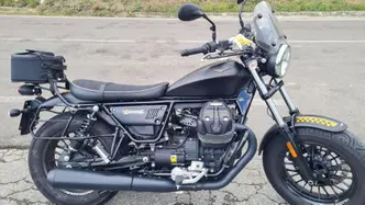 Moto Guzzi V9 Bobber (2016 - 18) usata