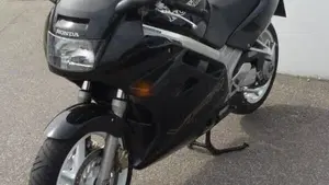 Honda VFR 750 F (1990 - 93)  (4)