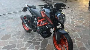 KTM 125 Duke (2021 - 23) 