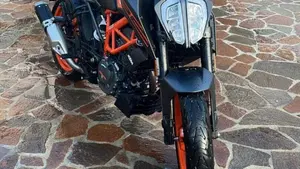KTM 125 Duke (2021 - 23)  (2)