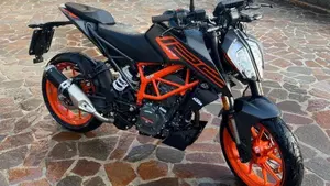 KTM 125 Duke (2021 - 23)  (3)