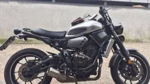 Yamaha XSR 700 ABS 60th Anniversary (2016 - 18)  (12)