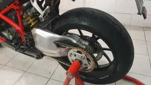 Ducati 848 (2007 - 13)  (3)