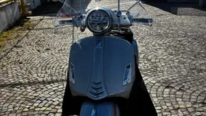 Vespa GTS 300 (2023 - 24)  (3)
