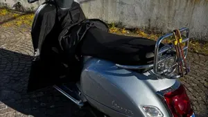 Vespa GTS 300 (2023 - 24)  (5)