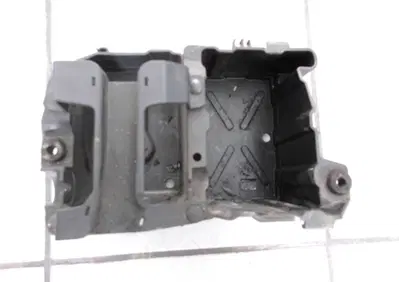SUPPORTO BATTERIA BMW F 650 CS SCARVER - Annuncio 9982009