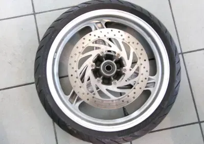RUOTA ANTERIORE BMW F 650 CS SCARVER - Annuncio 9982038