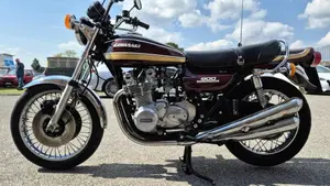Kawasaki   (2)