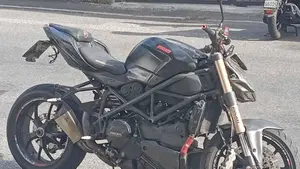 Ducati 848 EVO Corse Special Edition (2011 - 13)  (2)