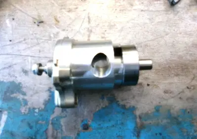 CORPO POMPA OLIO KAWASAKI ER6n - Annuncio 9982190