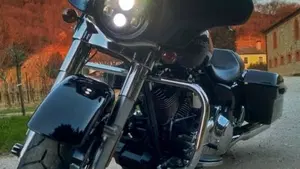 Harley-Davidson 1690 Street Glide Special (2014 - 16) - FLHX 