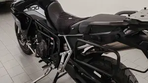 Triumph Tiger 900 GT (2020 - 23)  (2)