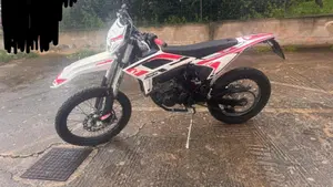 Betamotor RR 125 4T Enduro R (2024 - 26)  (2)