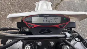 Betamotor RR 125 4T Enduro R (2024 - 26)  (5)
