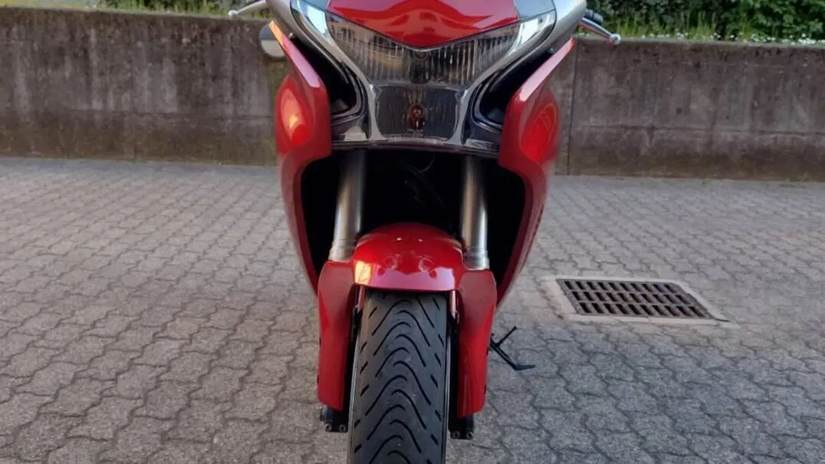 Honda VFR 1200 F ABS (2009 - 16)  (7)