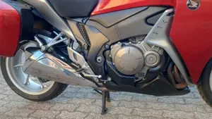 Honda VFR 1200 F ABS (2009 - 16)  (7)