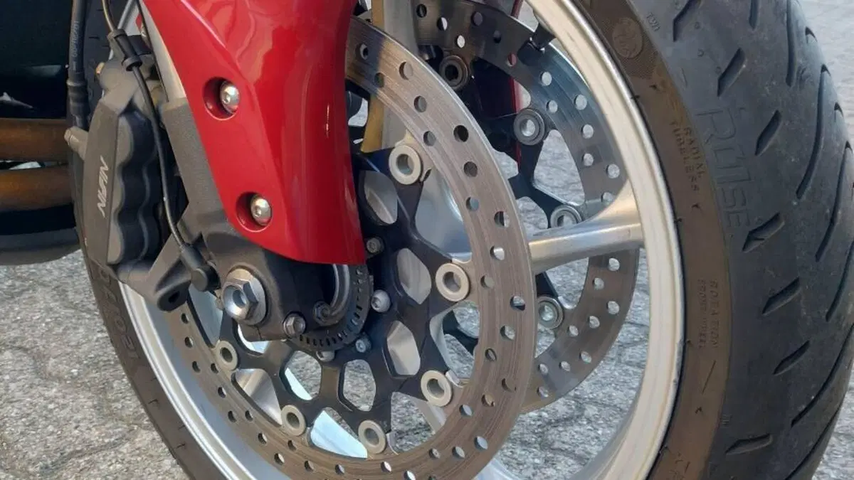 Honda VFR 1200 F ABS (2009 - 16)  (11)