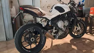 MV Agusta Brutale 675 EAS (2011 - 14)  (2)