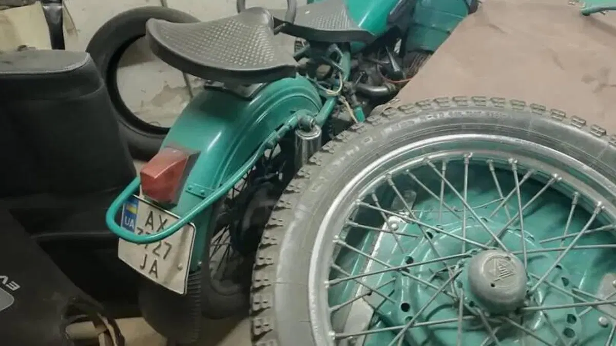 Ural   (4)