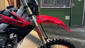 Honda CRF 250R (2007)  (6)