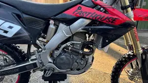Honda CRF 250R (2007)  (12)