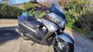 Suzuki Burgman UH 200 (2006 - 12)  (2)