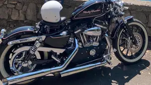 Harley-Davidson 883 R (2008 - 16) - XL 883R 