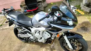 Yamaha FZ6 Fazer (2004 - 07) 