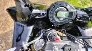 Yamaha FZ6 Fazer (2004 - 07)  (4)