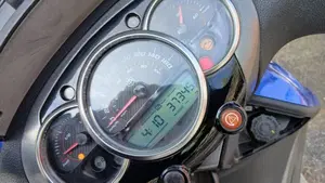 Piaggio Beverly 300 i.e. ABS-ASR (2016 - 20)  (4)