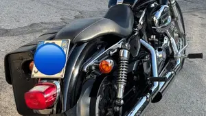 Harley-Davidson 1200 Custom (2004 - 06) - XL 1200C  (5)