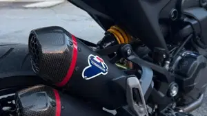 Ducati Monster 937 + (2021 - 25)  (4)