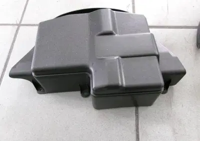 COPERCHIO BATTERIA PIAGGIO MP3 350 SPORT - Annuncio 9982738