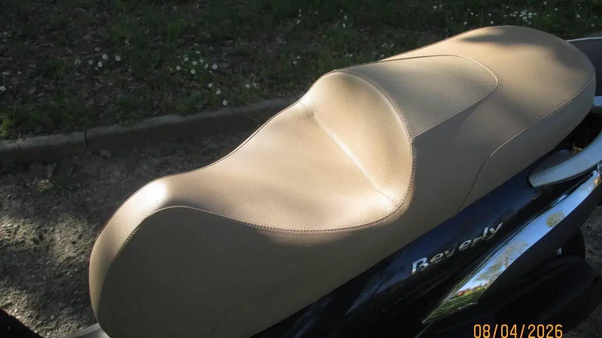 Piaggio Beverly Tourer 400 (2008 - 11)  (9)