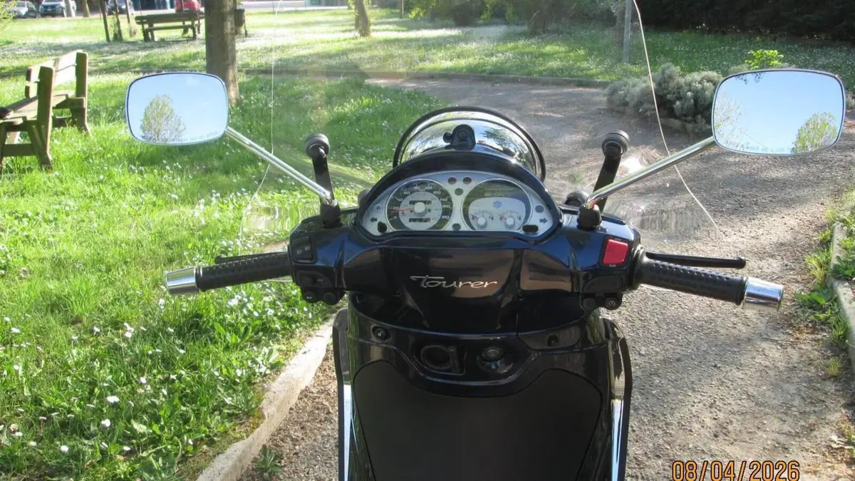 Piaggio Beverly Tourer 400 (2008 - 11)  (11)