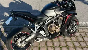 Honda CBR 650 F (2017 - 18) 