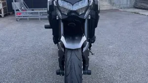 Kawasaki Z 900 (2021 - 24)  (2)
