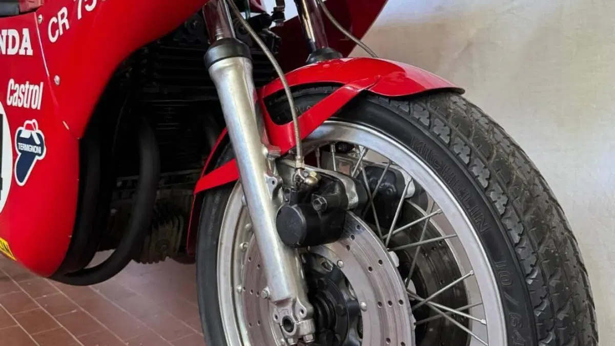 Honda   (6)