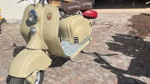 Lambretta   (2)