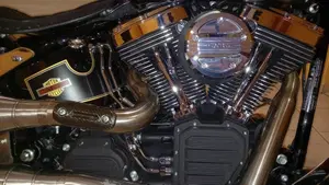 Harley-Davidson 1690 Fat Boy Special (2010 - 17) - FLSTF  (4)