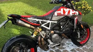 Ducati Hypermotard 950 RVE (2022 - 25)  (3)