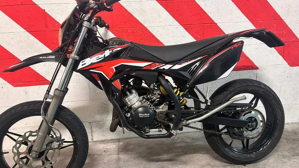 Betamotor RR 50 Motard (2013)  (4)