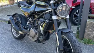 Husqvarna Svartpilen 401 (2018 - 19) 