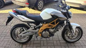 Aprilia Shiver 750 ABS (2010 - 17)  (9)