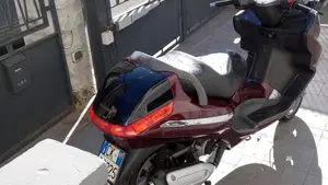 Piaggio X8 125 Street  (5)