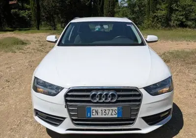 Audi A4 Avant 2.0 TDI 177 CV quattro edition (6)