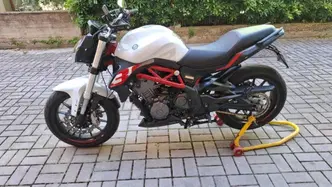 Benelli BN 302 S (2019 - 20) usata