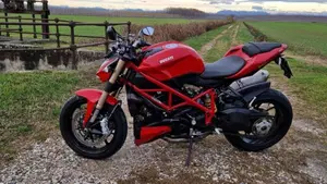 Ducati Streetfighter 848 (2011 - 15)  (10)