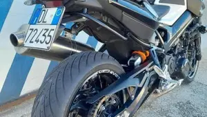 Bmw F 800 R (2009 - 11)  (3)