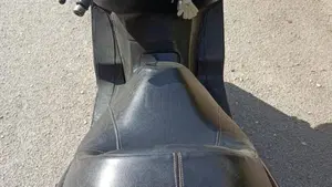Yamaha Majesty 250 (1999 - 06)  (2)